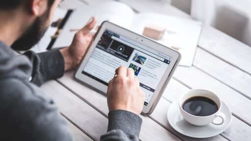 Blog reader